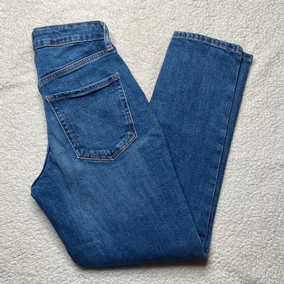 Old Navy High-Rise Curvy O.G Straight secret Smith, Pockets Size 0 - Picture 7 of 9